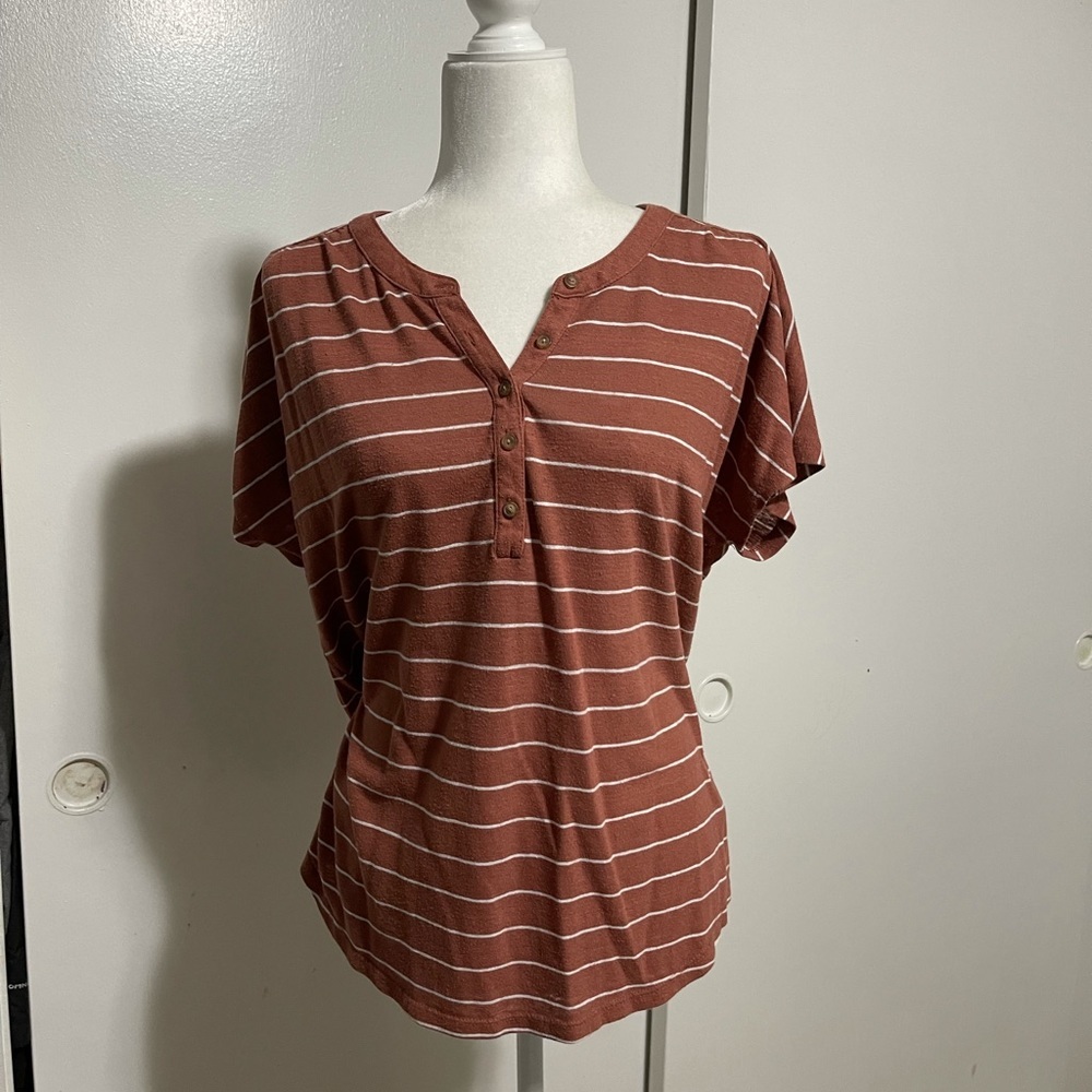 Old navy top